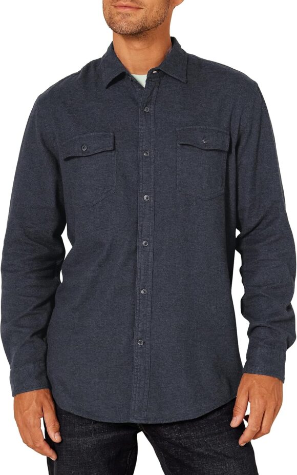 Amazon Essentials Men's Regular-Fit Long-Sleeve Two-Pocket Flannel Shirt